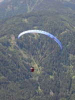 2003 D09.03 Paragliding Luesen 001