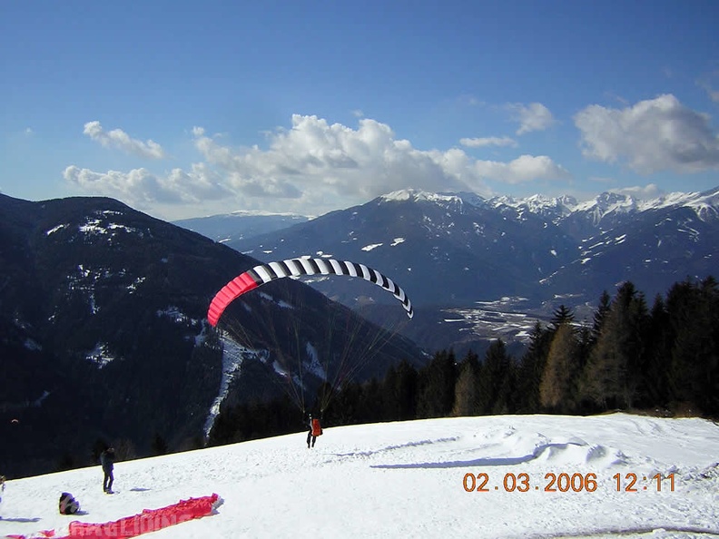 2006_D02.06_Paragliding_Luesen_043.jpg