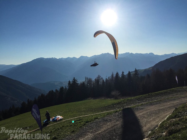 DH17_15_Luesen-Paragliding-147.jpg