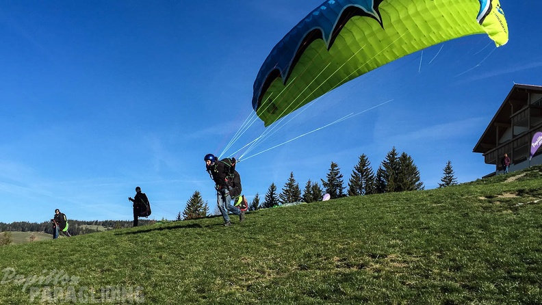 DH17_15_Luesen-Paragliding-602.jpg