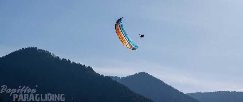 DH18_15_Luesen-Paragliding-148.jpg