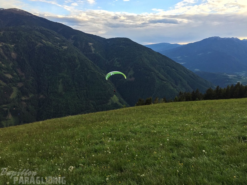 Luesen Paragliding-DH22 15-1023