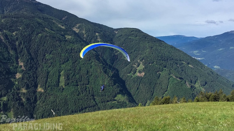 Luesen Paragliding-DH22 15-1105