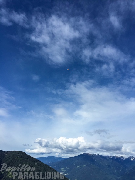 Luesen Paragliding-DH22 15-1225