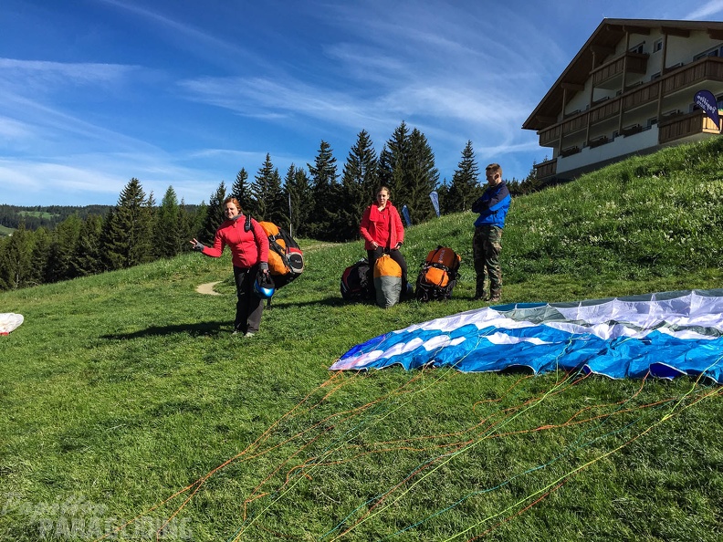 Luesen Paragliding-DH22 15-1672