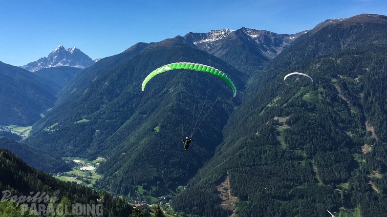 Luesen Paragliding-DH22 15-1713