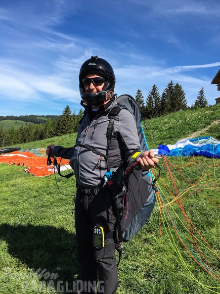 Luesen Paragliding-DH22 15-1724
