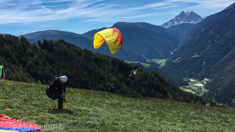 Luesen Paragliding-DH22 15-1755