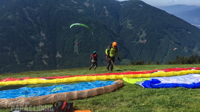 Luesen Paragliding-DH22 15-2097