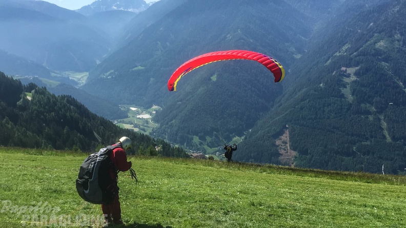 Luesen Paragliding-DH22 15-2124