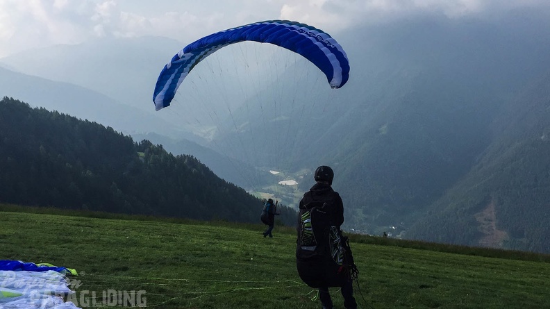 Luesen Paragliding-DH22 15-2214