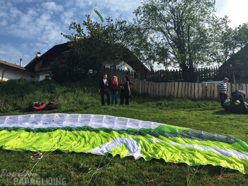 Luesen Paragliding-DH22 15-2310