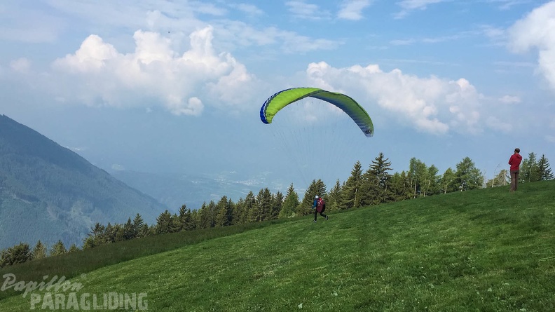 Luesen Paragliding-DH22 15-2346