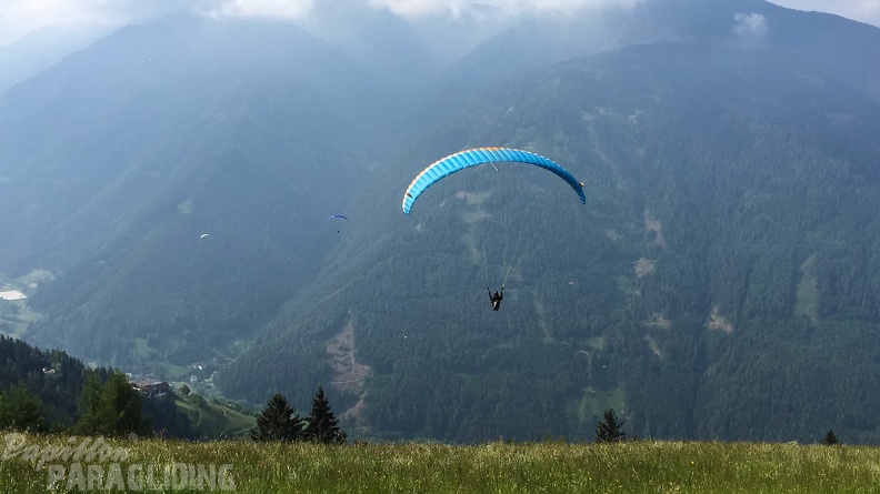Luesen Paragliding-DH22 15-2382