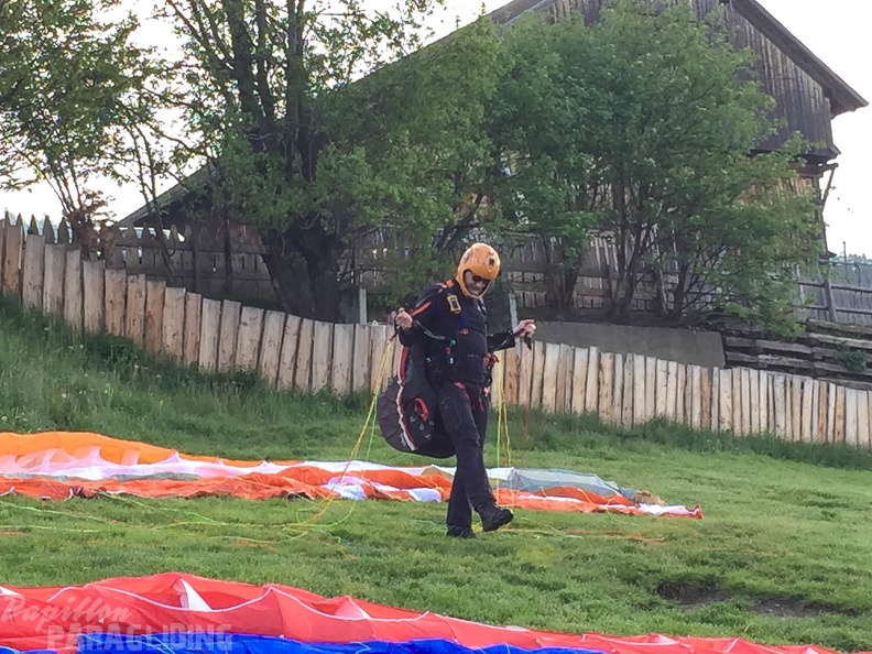 Luesen Paragliding-DH22 15-2608