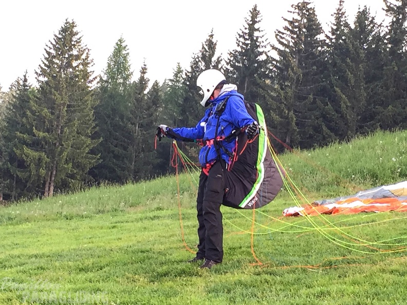 Luesen Paragliding-DH22 15-2610