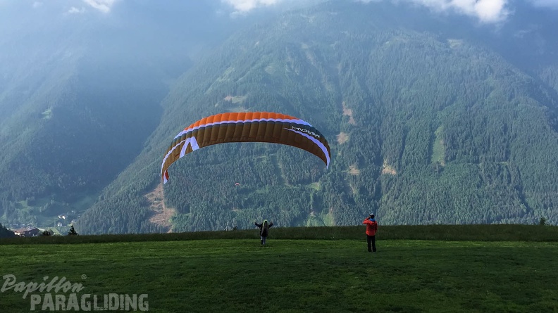 Luesen Paragliding-DH22 15-2664