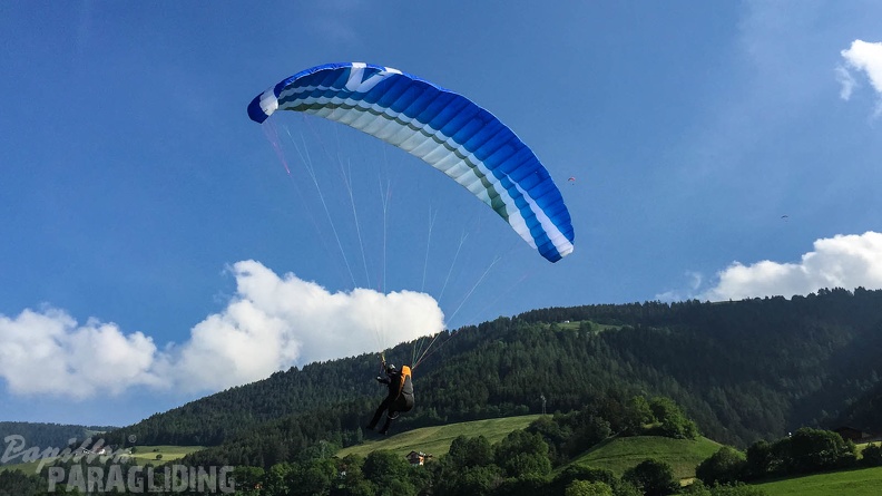 Luesen Paragliding-DH22 15-2746