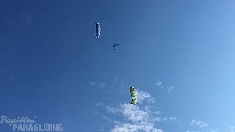 Luesen Paragliding-DH27 15-1052