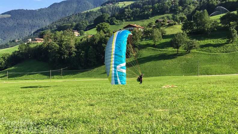 Luesen Paragliding-DH27 15-1073