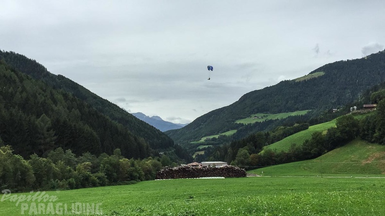 Luesen_DT34.15_Paragliding-1651.jpg