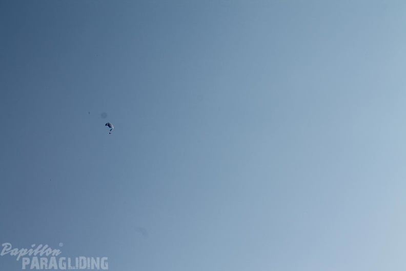DH25.16-Luesen-Paragliding-1005.jpg