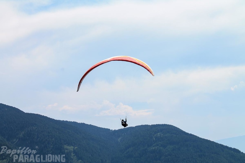 DH25.16-Luesen-Paragliding-1060.jpg