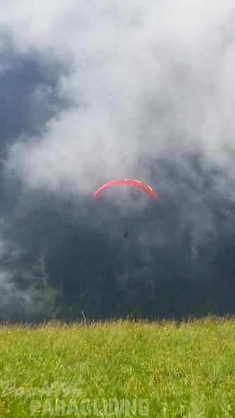 DH35.16-Luesen_Paragliding-1064.jpg