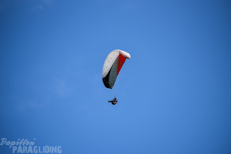 DH35.16-Luesen Paragliding-1386