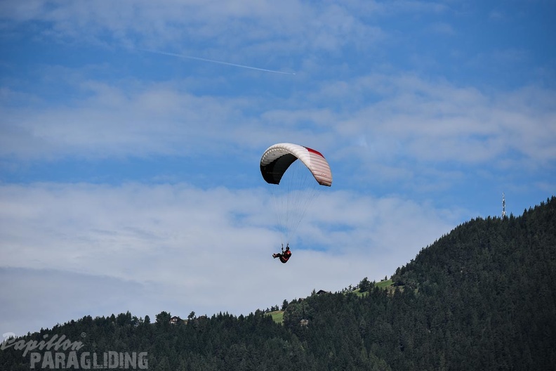 DH35.16-Luesen Paragliding-1392