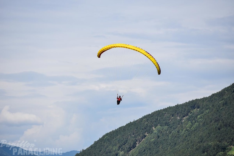 DH35.16-Luesen_Paragliding-1429.jpg