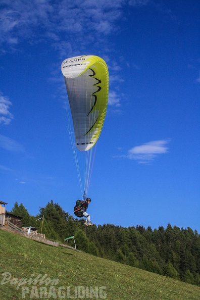 DH35.16-Luesen_Paragliding-1651.jpg