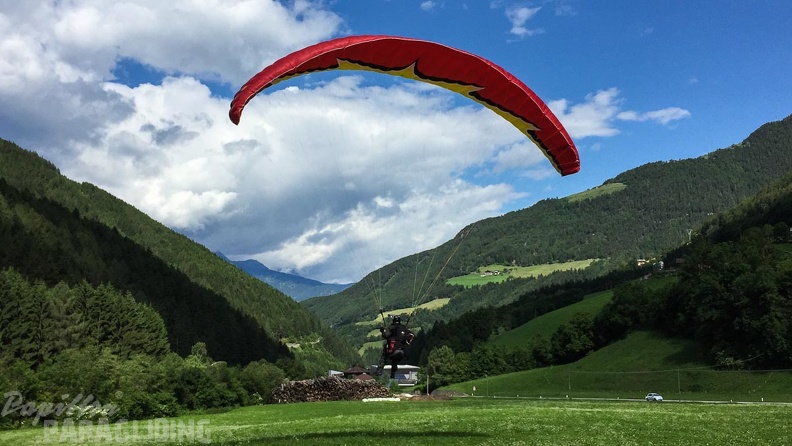 DT24.16-Paragliding-Luesen-1375.jpg
