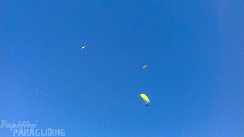 DH11.17 Luesen-Paragliding-367