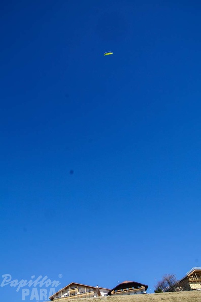 DH11.17 Luesen-Paragliding-458