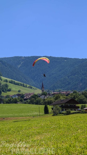 DH27.17_Luesen-Paragliding-157.jpg