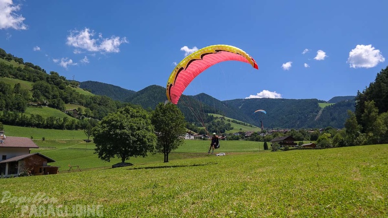 DH27.17_Luesen-Paragliding-183.jpg