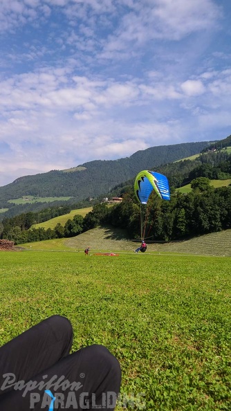 DH27.17_Luesen-Paragliding-221.jpg