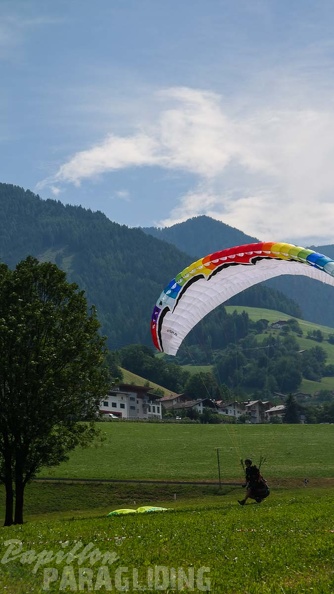 DH27.17_Luesen-Paragliding-305.jpg