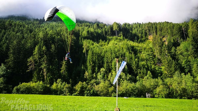DH28.17_Luesen-Paragliding-127.jpg