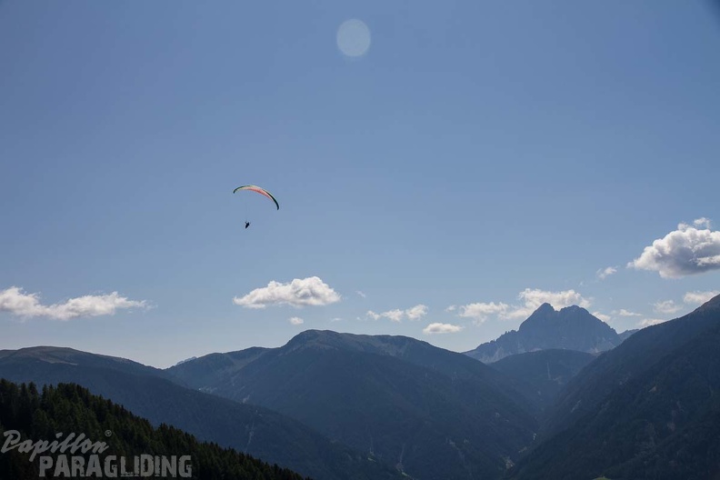 DH34.17_Luesen-Paragliding-140.jpg
