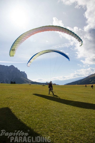 DH34.17 Luesen-Paragliding-443