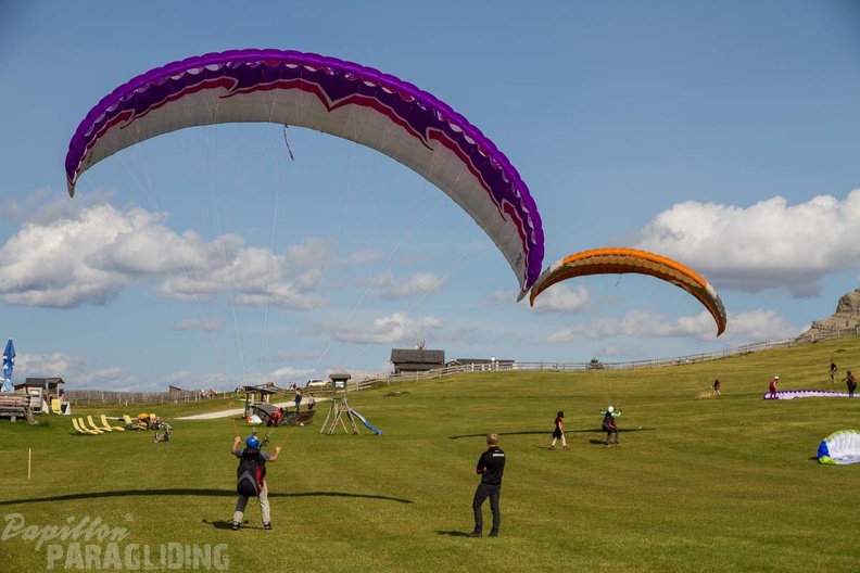 DH34.17_Luesen-Paragliding-453.jpg