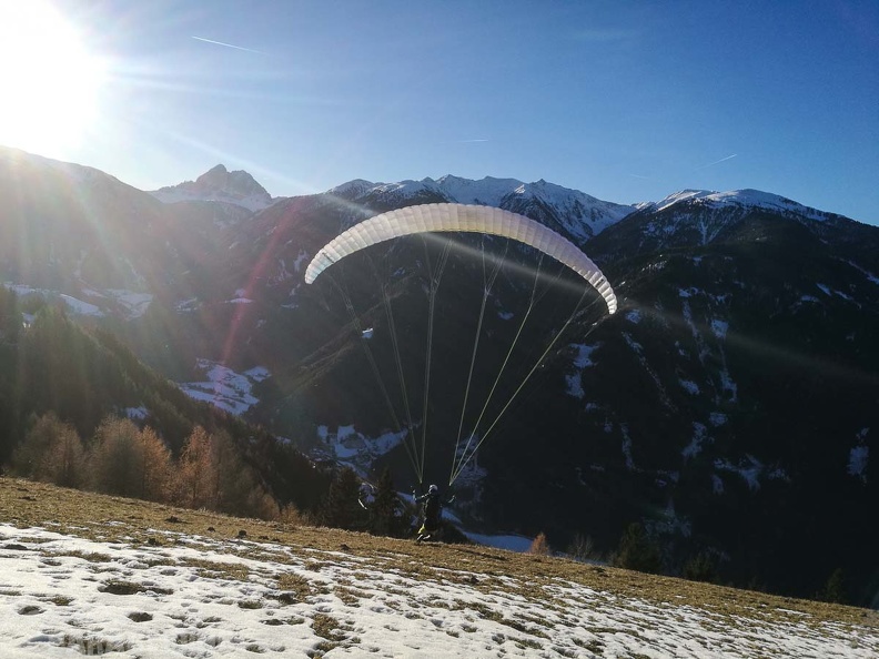 DH52.17 Luesen-Paragliding-113