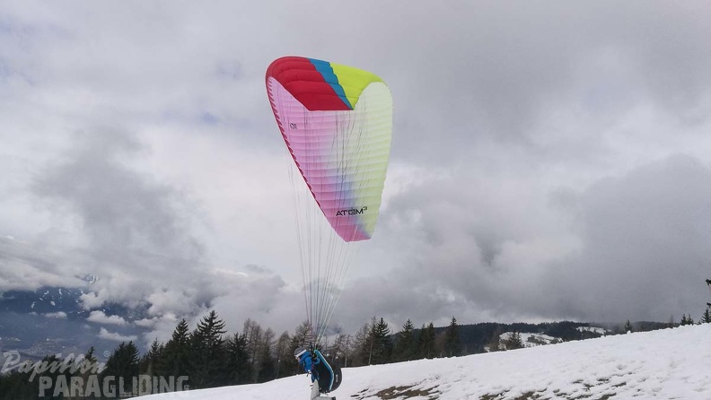 DH11.18 Luesen-Paragliding-174