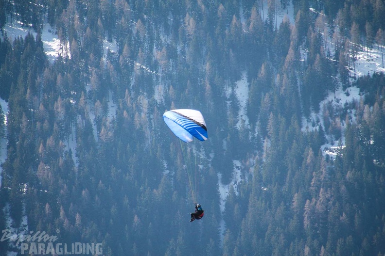 DH12.18 Luesen-Paragliding-137