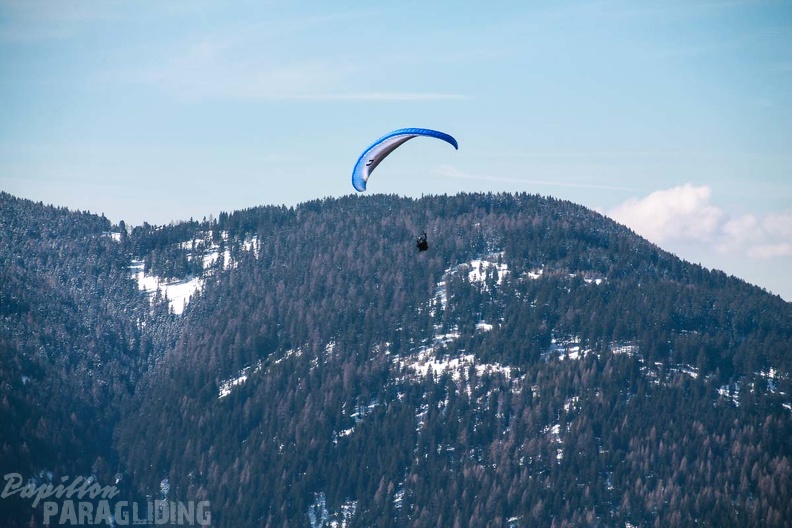 DH12.18 Luesen-Paragliding-237