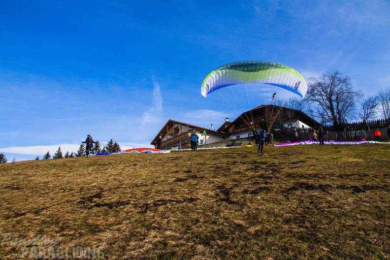 DH14.18 Luesen-Paragliding 2 -574