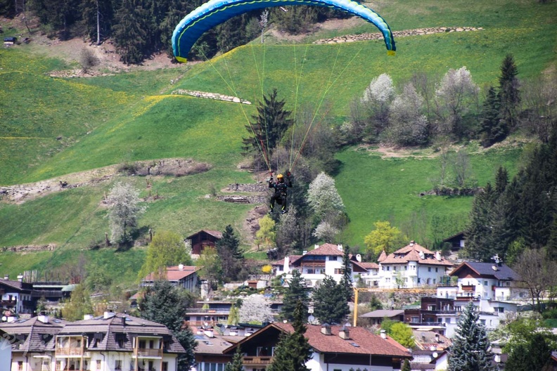 DH17.18 Paragliding-Luesen-261