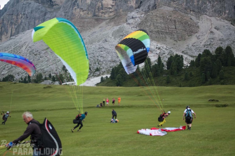 DH32.19 Luesen Paragliding-258